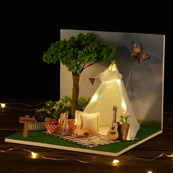 DIY Lesene Sestavljeni Lutka Hiša Igrače, Ročno izdelan Miniaturni Krajine Soba Komplet z Prah Kritje Miniaturne Hiše Komplet za Počitnice Darila